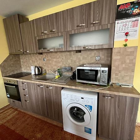 Apartment Sanik Varna Luaran gambar